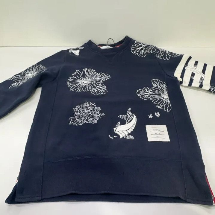 Thom Browne Thom Browne Floral Embroidered Crewneck Sweatshirt Size US M / EU 48-50 / 2 - 12 Thumbnail
