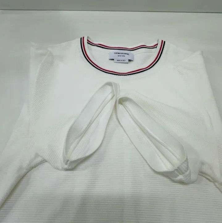Thom Browne Thom Browne White Short Sleeve T-Shirt for Men Size US S / EU 44-46 / 1 - 8 Thumbnail