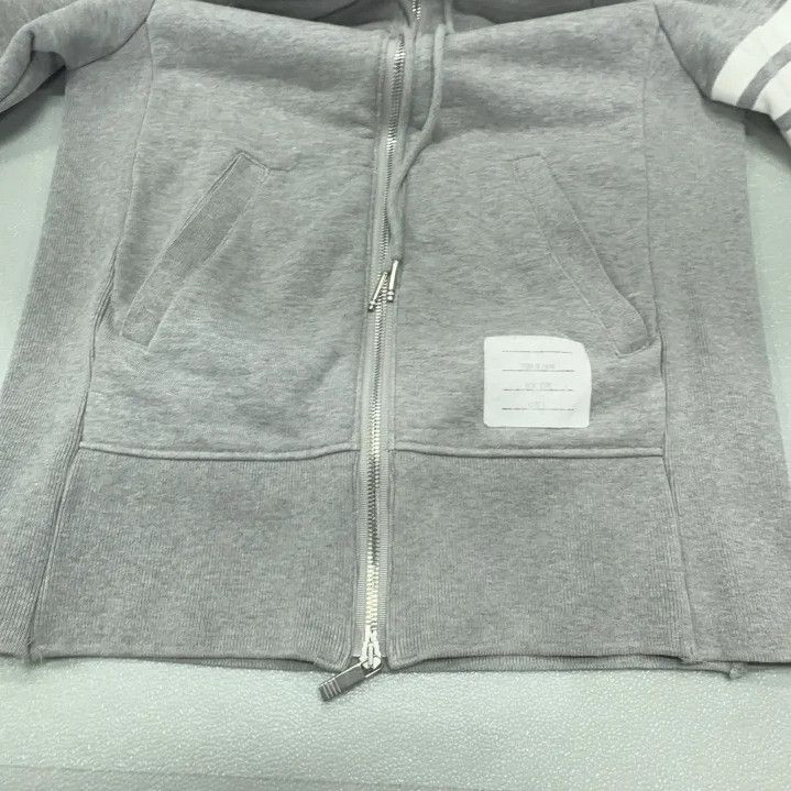 Thom Browne Thom Browne Gray Zip-Up Hoodie Jacket Size US XS / EU 42 / 0 - 9 Thumbnail