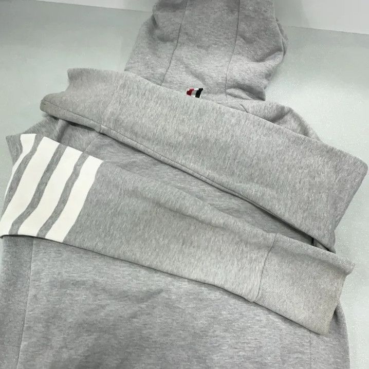 Thom Browne Thom Browne Gray Zip-Up Hoodie Jacket Size US XS / EU 42 / 0 - 13 Thumbnail