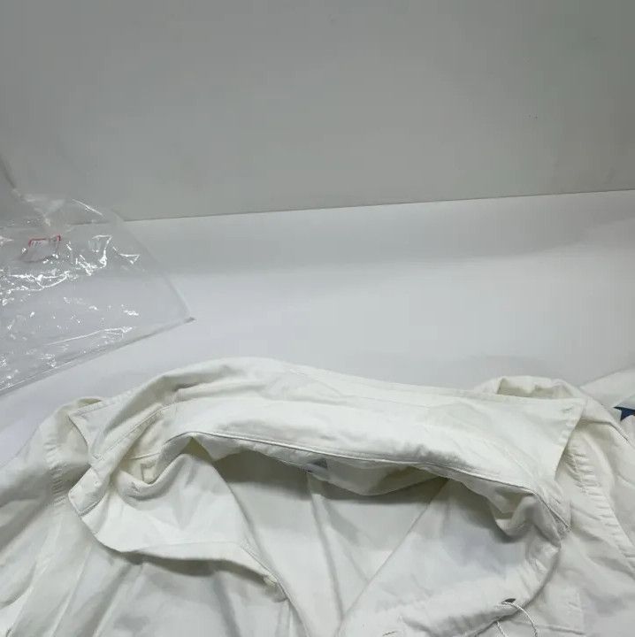 Thom Browne Thom Browne SS22 White Long Sleeve Button-Up Shirt Size US L / EU 52-54 / 3 - 8 Thumbnail