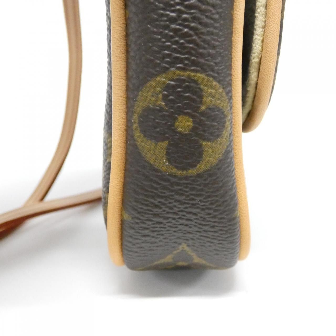 Louis Vuitton Louis Vuitton Louis Vuitton Monogram Shoulder Bag Canvas Shoulder Bag M60018 DUTY FREE for USA Size ONE SIZE - 4 Thumbnail