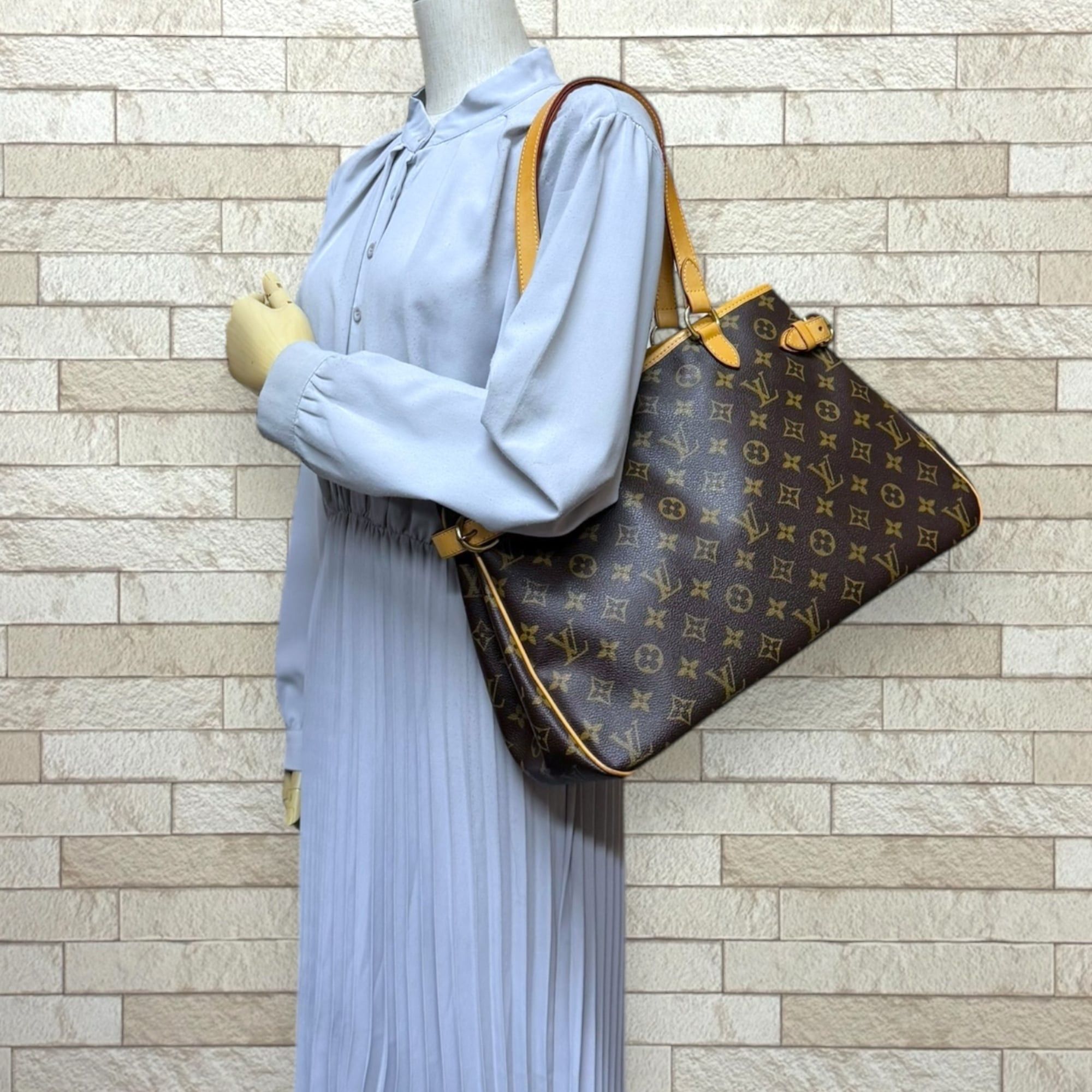 Louis Vuitton Pre-owned Louis Vuitton Batignolles Horizontal Monogram Tote Bag in Canvas (M51154) Brown. Women's. Size ONE SIZE - 2 Thumbnail