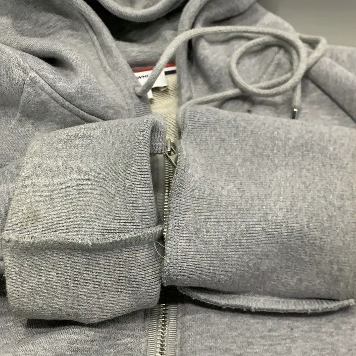 Thom Browne Thom Browne Classic Grey Zip Hoodie with Stripes Size US M / EU 48-50 / 2 - 10 Thumbnail