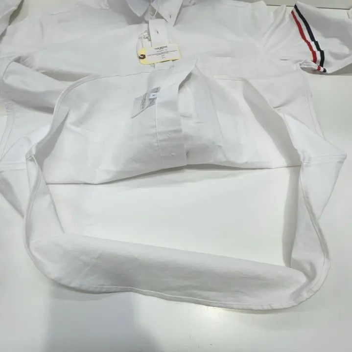 Thom Browne Thom Browne White Striped Long Sleeve Shirt Size US M / EU 48-50 / 2 - 11 Thumbnail