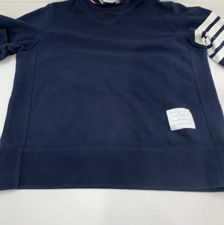 Thom Browne Thom Browne Classic Crewneck Sweatshirt for Men Size US M / EU 48-50 / 2 - 11 Thumbnail