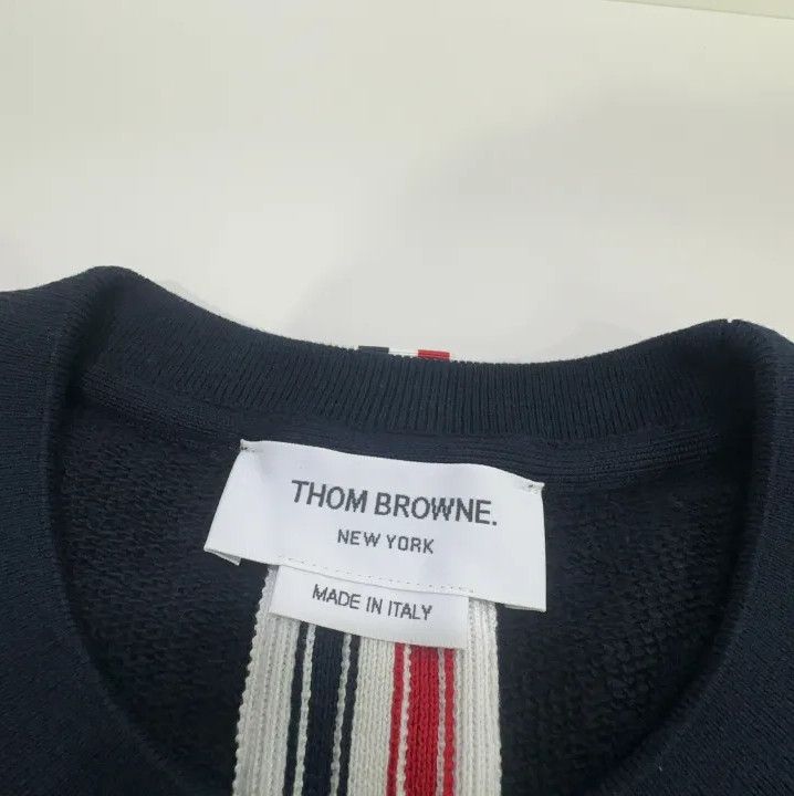 Thom Browne Thom Browne Navy Crew Neck Sweatshirt for Men Size US S / EU 44-46 / 1 - 7 Thumbnail