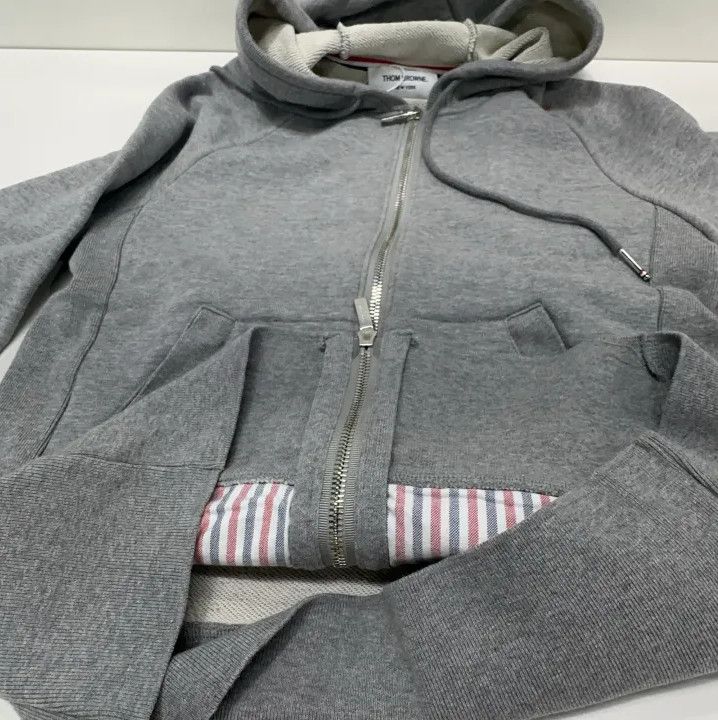 Thom Browne Thom Browne Gray Classic Zip Hoodie with Stripes Size US S / EU 44-46 / 1 - 9 Thumbnail