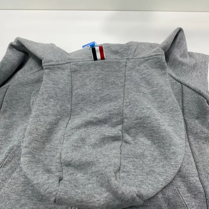 Thom Browne Thom Browne Gray Classic Zip Hoodie with Stripes Size US S / EU 44-46 / 1 - 7 Thumbnail