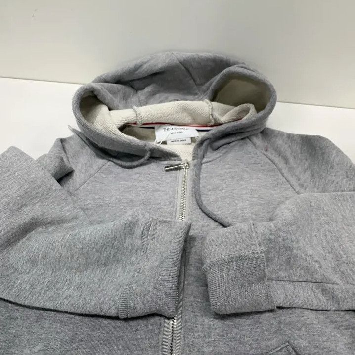 Thom Browne Thom Browne Gray Classic Zip Hoodie with Stripes Size US S / EU 44-46 / 1 - 11 Thumbnail