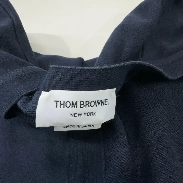 Thom Browne Thom Browne Classic V-Neck Cotton Sweater Size US S / EU 44-46 / 1 - 5 Thumbnail