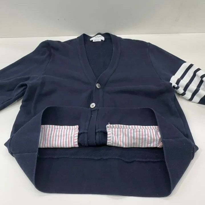 Thom Browne Thom Browne Classic V-Neck Cotton Sweater Size US S / EU 44-46 / 1 - 10 Thumbnail