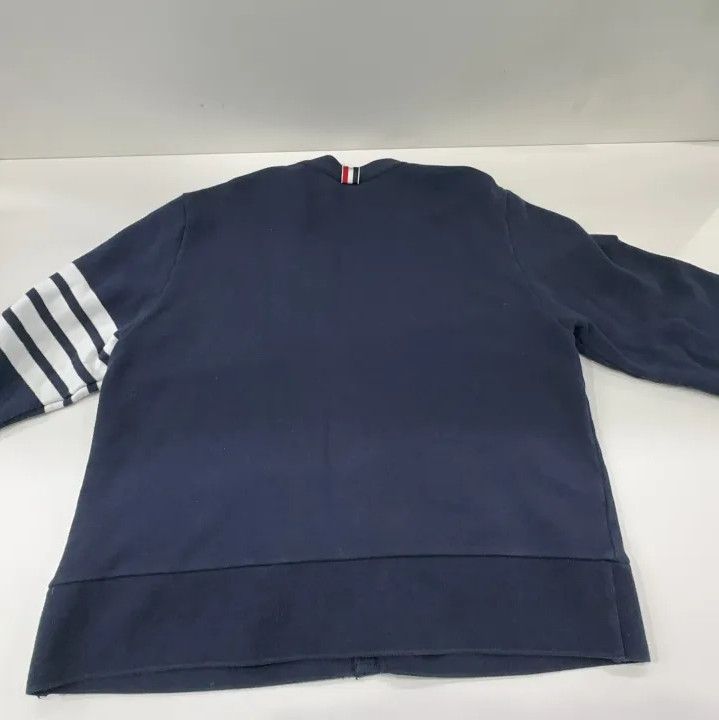 Thom Browne Thom Browne Classic V-Neck Cotton Sweater Size US S / EU 44-46 / 1 - 13 Thumbnail