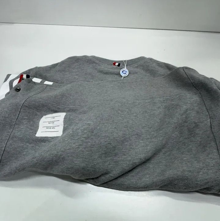 Thom Browne Thom Browne Classic Gray Crewneck Sweater Size US S / EU 44-46 / 1 - 10 Thumbnail