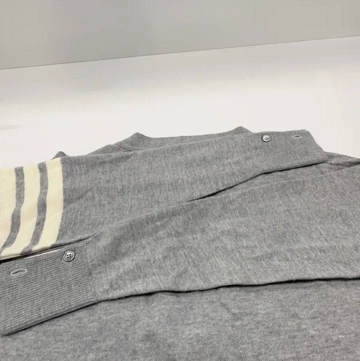Thom Browne Thom Browne Gray Wool V-Neck Cardigan Size US M / EU 48-50 / 2 - 11 Thumbnail