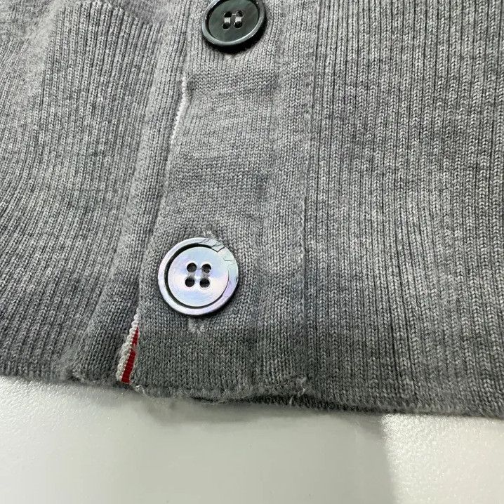 Thom Browne Thom Browne Gray Wool V-Neck Cardigan Size US M / EU 48-50 / 2 - 7 Thumbnail