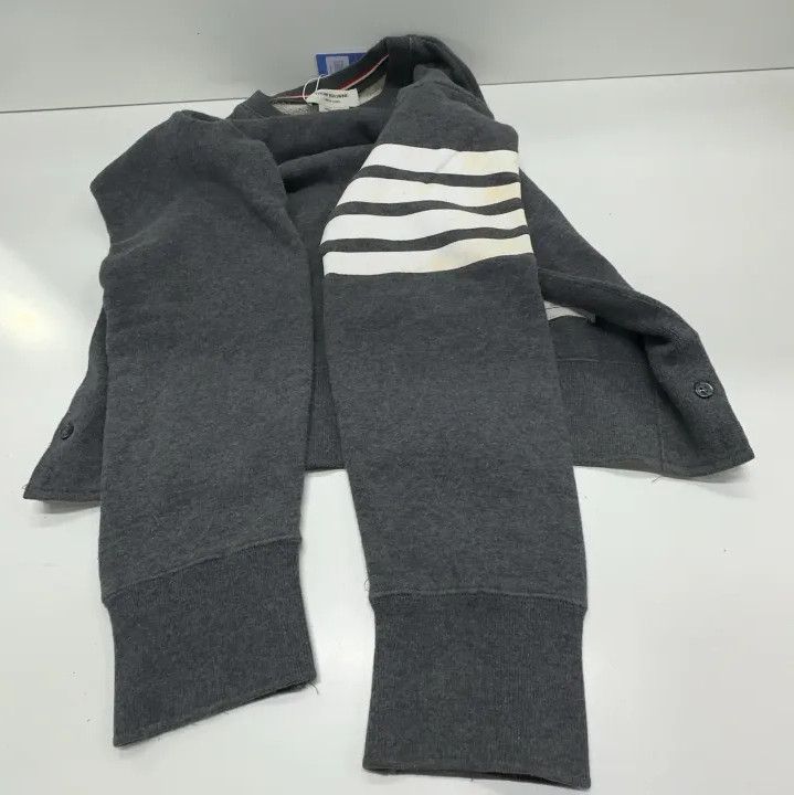 Thom Browne Thom Browne Classic Four-Bar Pullover Sweatshirt Size US M / EU 48-50 / 2 - 13 Thumbnail