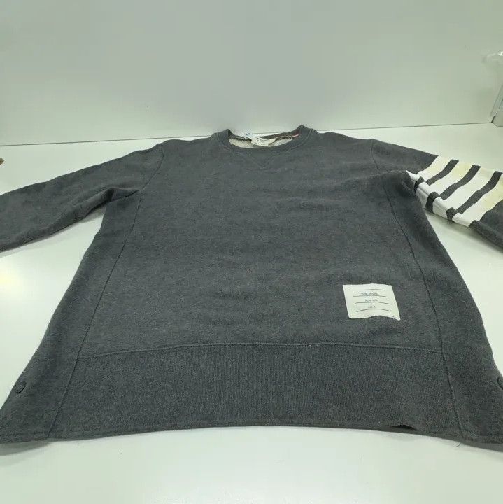 Thom Browne Thom Browne Classic Four-Bar Pullover Sweatshirt Size US M / EU 48-50 / 2 - 9 Thumbnail