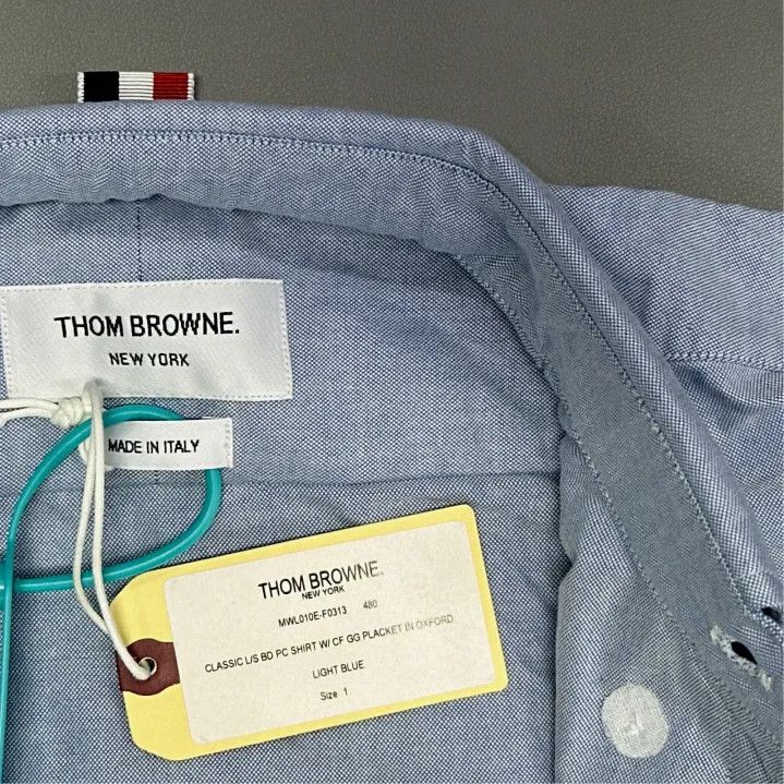 Thom Browne Thom Browne Classic Button-Up Shirt for Men Size US S / EU 44-46 / 1 - 2 Thumbnail