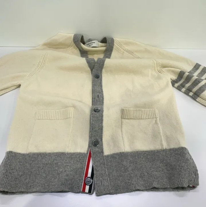 Thom Browne Thom Browne Colorblock V-Neck Knit Sweater Size US M / EU 48-50 / 2 - 10 Thumbnail