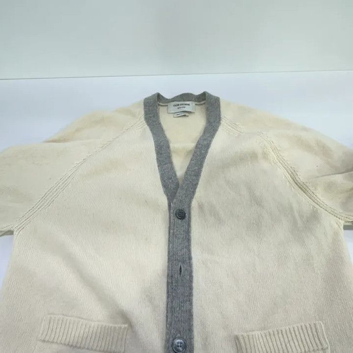 Thom Browne Thom Browne Colorblock V-Neck Knit Sweater Size US M / EU 48-50 / 2 - 7 Thumbnail