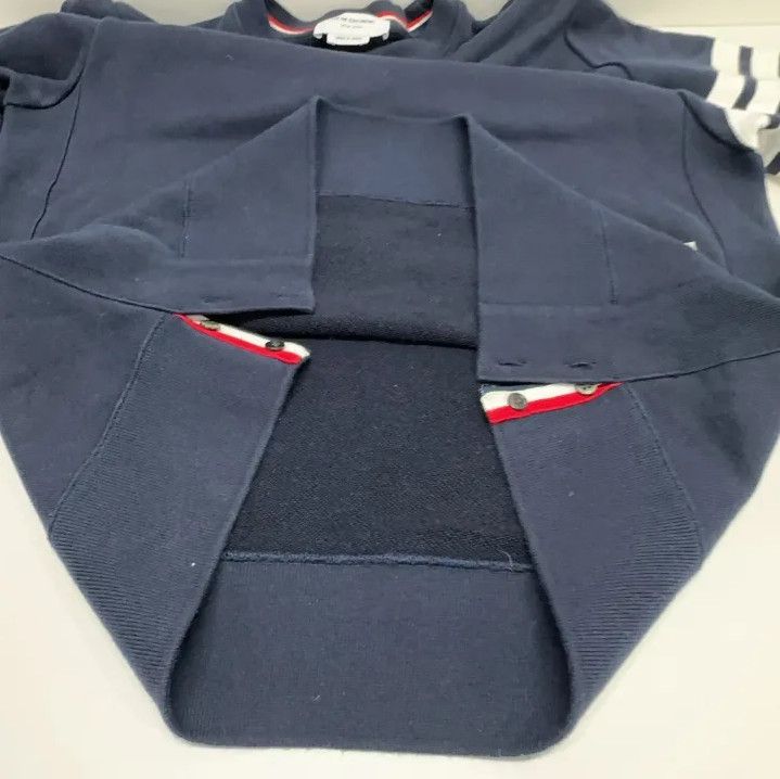 Thom Browne Thom Browne Classic Navy Crewneck Sweatshirt for Men Size US M / EU 48-50 / 2 - 10 Thumbnail