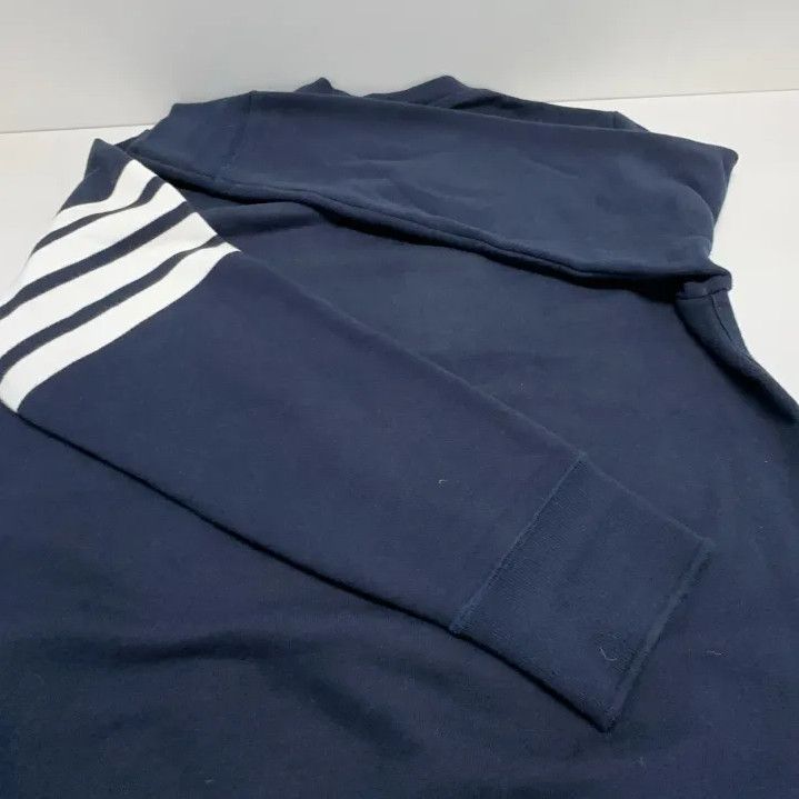 Thom Browne Thom Browne Classic Navy Crewneck Sweatshirt for Men Size US M / EU 48-50 / 2 - 14 Thumbnail