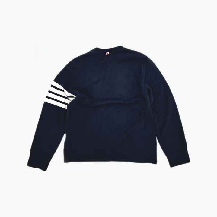 Thom Browne Thom Browne Classic Navy Crewneck Sweatshirt for Men Size US M / EU 48-50 / 2 - 3 Thumbnail
