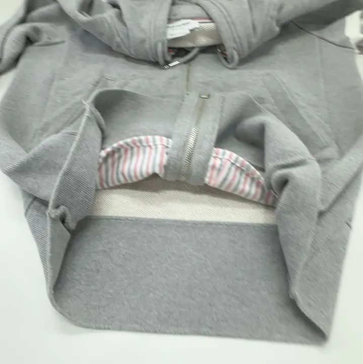 Thom Browne Thom Browne Classic Zip Hoodie with Stripes Size US M / EU 48-50 / 2 - 11 Thumbnail