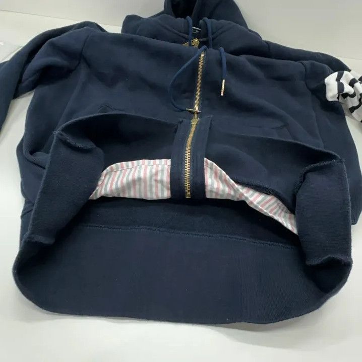 Thom Browne Thom Browne Classic Hooded Sweatshirt for Men Size US M / EU 48-50 / 2 - 11 Thumbnail