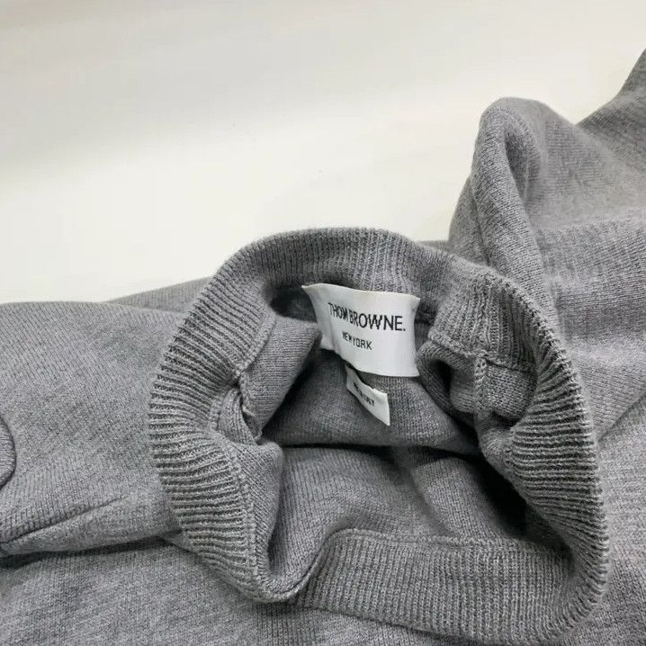 Thom Browne Thom Browne Gray Long Sleeve Knitted Sweater Size US S / EU 44-46 / 1 - 7 Thumbnail