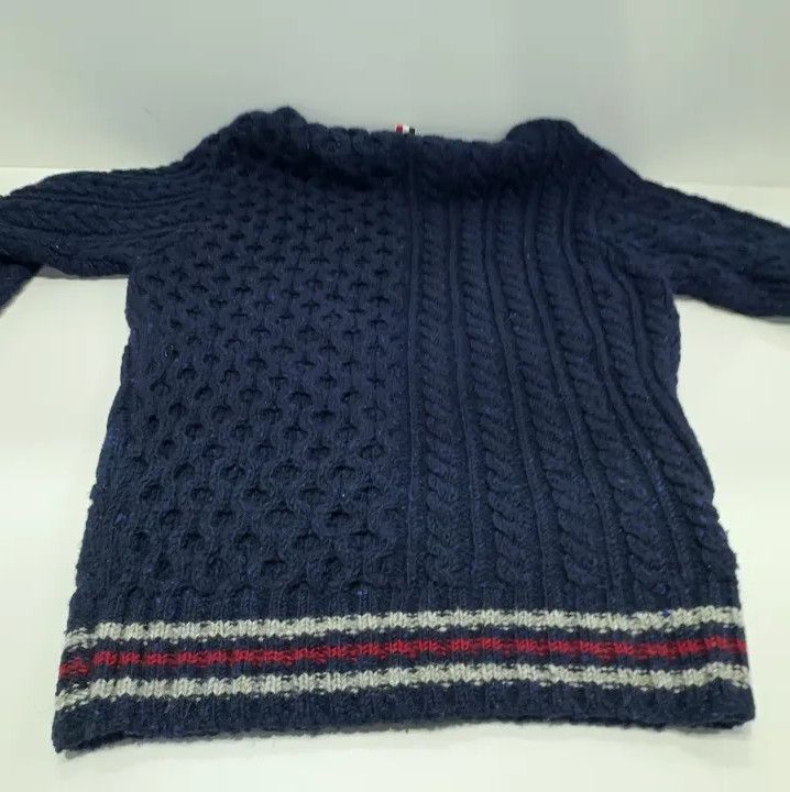 Thom Browne Thom Browne Ribbed Knit Sweater for Men Size US M / EU 48-50 / 2 - 14 Thumbnail