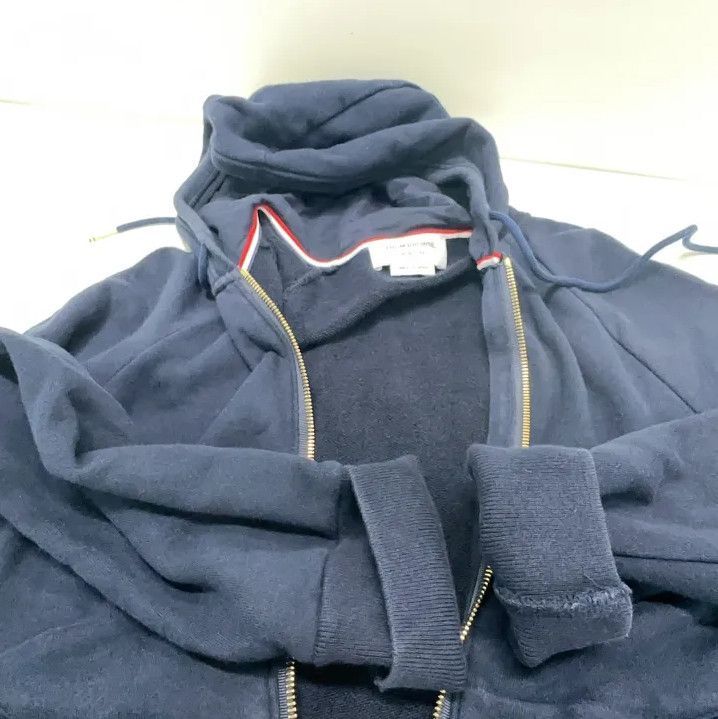 Thom Browne Thom Browne Classic Navy Hoodie with Stripes Size US S / EU 44-46 / 1 - 13 Thumbnail