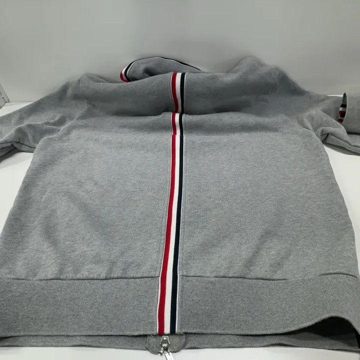 Thom Browne Thom Browne Gray Zip-Up Hoodie with Stripes Size US M / EU 48-50 / 2 - 21 Thumbnail
