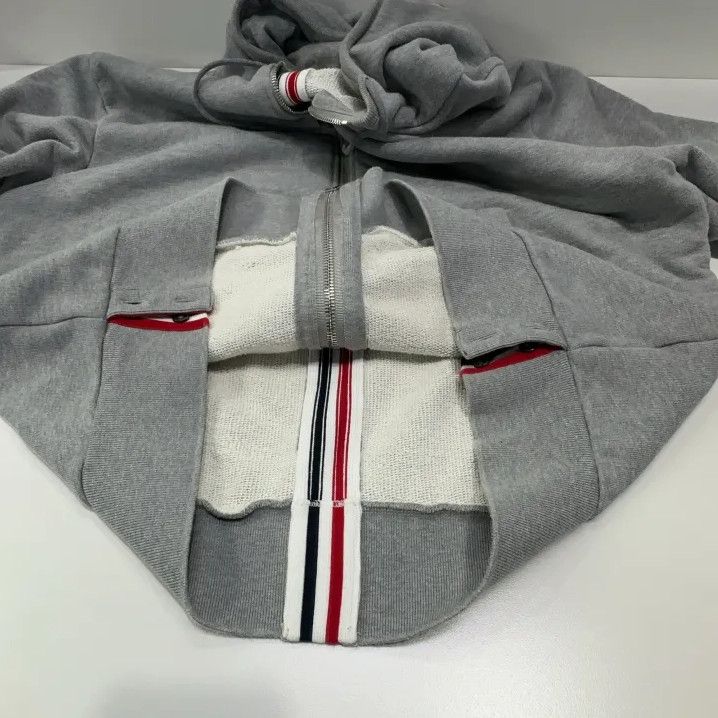 Thom Browne Thom Browne Gray Zip-Up Hoodie with Stripes Size US M / EU 48-50 / 2 - 15 Thumbnail