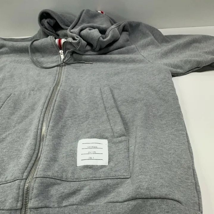 Thom Browne Thom Browne Gray Zip-Up Hoodie with Stripes Size US M / EU 48-50 / 2 - 13 Thumbnail