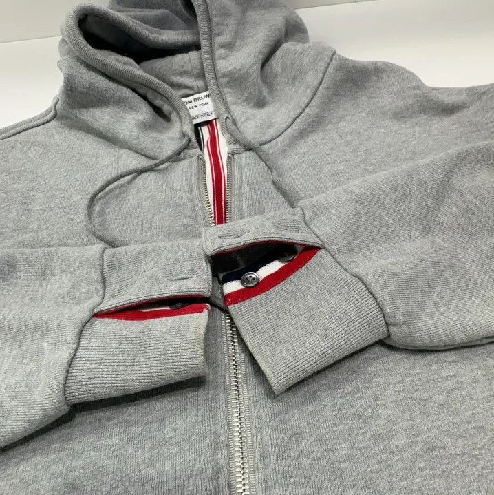Thom Browne Thom Browne Gray Zip-Up Hoodie with Stripes Size US M / EU 48-50 / 2 - 17 Thumbnail
