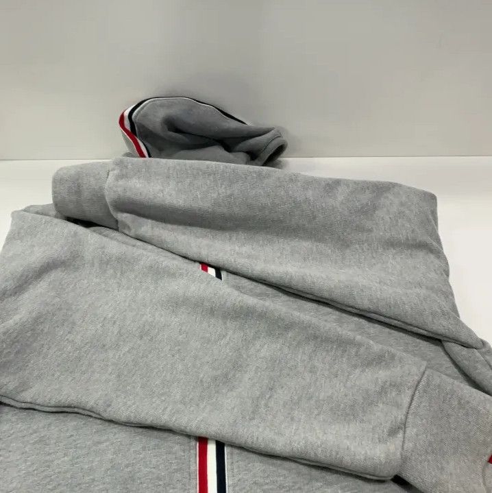 Thom Browne Thom Browne Gray Zip-Up Hoodie with Stripes Size US M / EU 48-50 / 2 - 19 Thumbnail