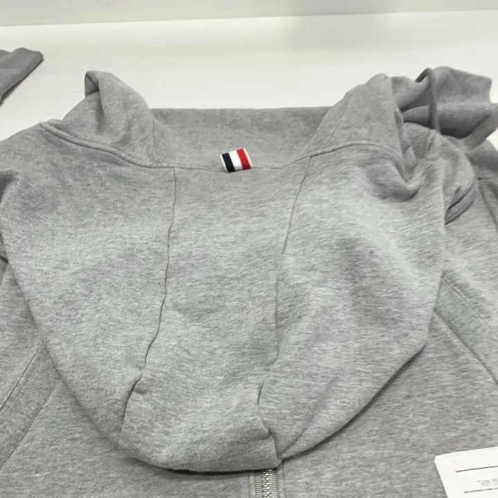 Thom Browne Thom Browne Classic Gray Hoodie with Four Stripes Size US XL / EU 56 / 4 - 6 Thumbnail