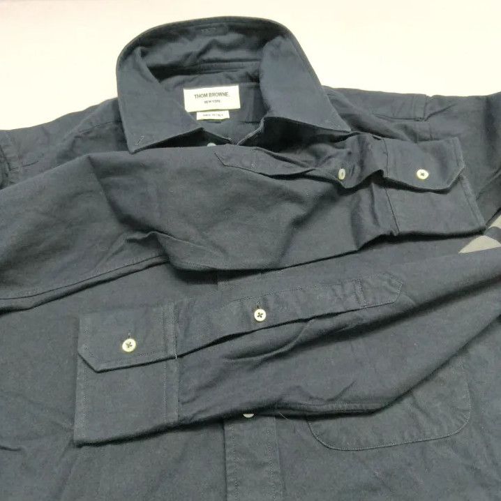 Thom Browne Thom Browne Classic Blue Long Sleeve Shirt Size US M / EU 48-50 / 2 - 11 Thumbnail