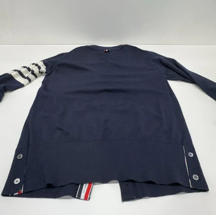 Thom Browne Thom Browne Classic V-Neck Cardigan in Blue Size US M / EU 48-50 / 2 - 10 Thumbnail