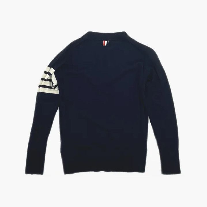 Thom Browne Thom Browne Classic V-Neck Cardigan in Blue Size US M / EU 48-50 / 2 - 3 Thumbnail