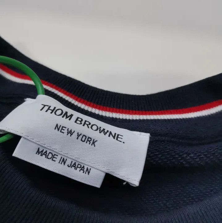 Thom Browne Thom Browne Classic Four Stripe Crewneck Sweatshirt Size US M / EU 48-50 / 2 - 2 Thumbnail