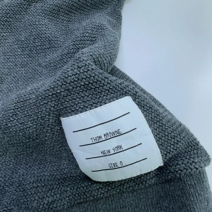 Thom Browne Thom Browne Gray Striped V-Neck Cardigan Sweater Size US S / EU 44-46 / 1 - 5 Thumbnail