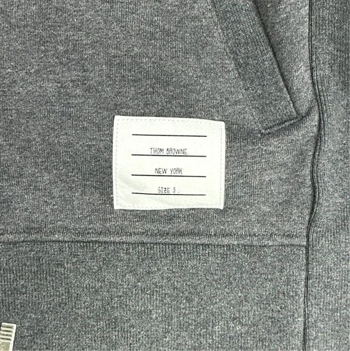 Thom Browne Thom Browne Classic Zip-Up Hoodie in Grey Size US L / EU 52-54 / 3 - 3 Thumbnail