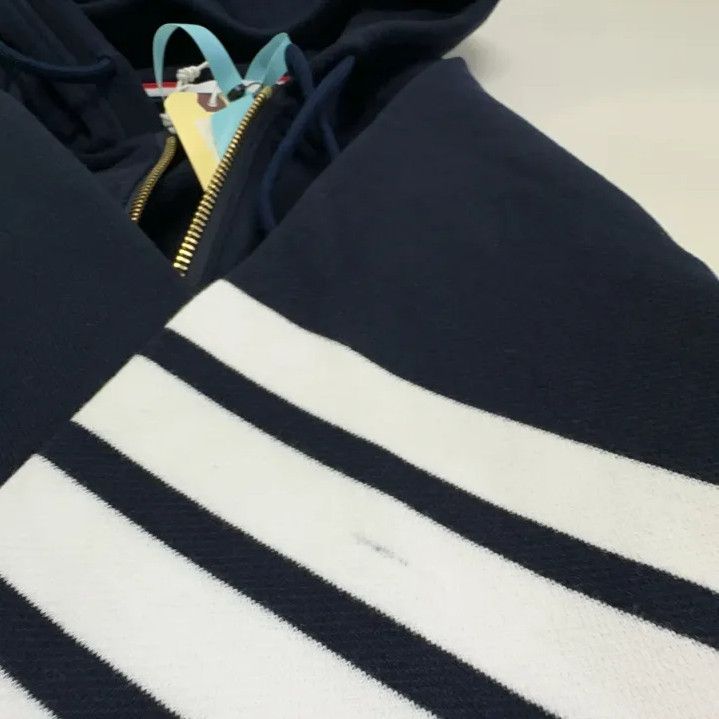 Thom Browne Thom Browne Classic Striped Zip Hoodie for Men Size US M / EU 48-50 / 2 - 9 Thumbnail