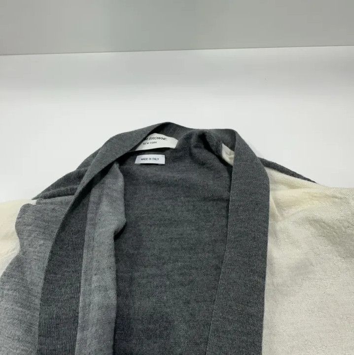 Thom Browne Thom Browne Gray V-Neck Striped Cardigan Sweater Size US M / EU 48-50 / 2 - 6 Thumbnail