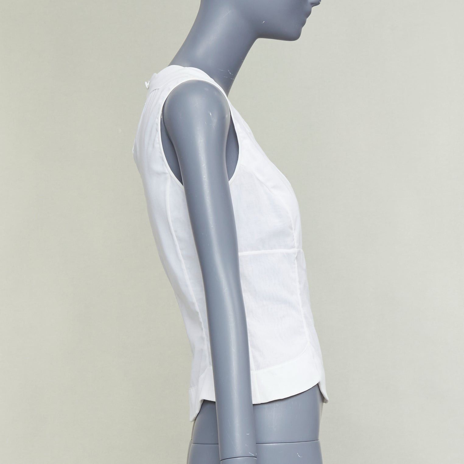 Dior CHRISTIAN DIOR white cotton scalloped collar detail fitted vest shirt FR36 S Size S / US 4 / IT 40 - 4 Thumbnail