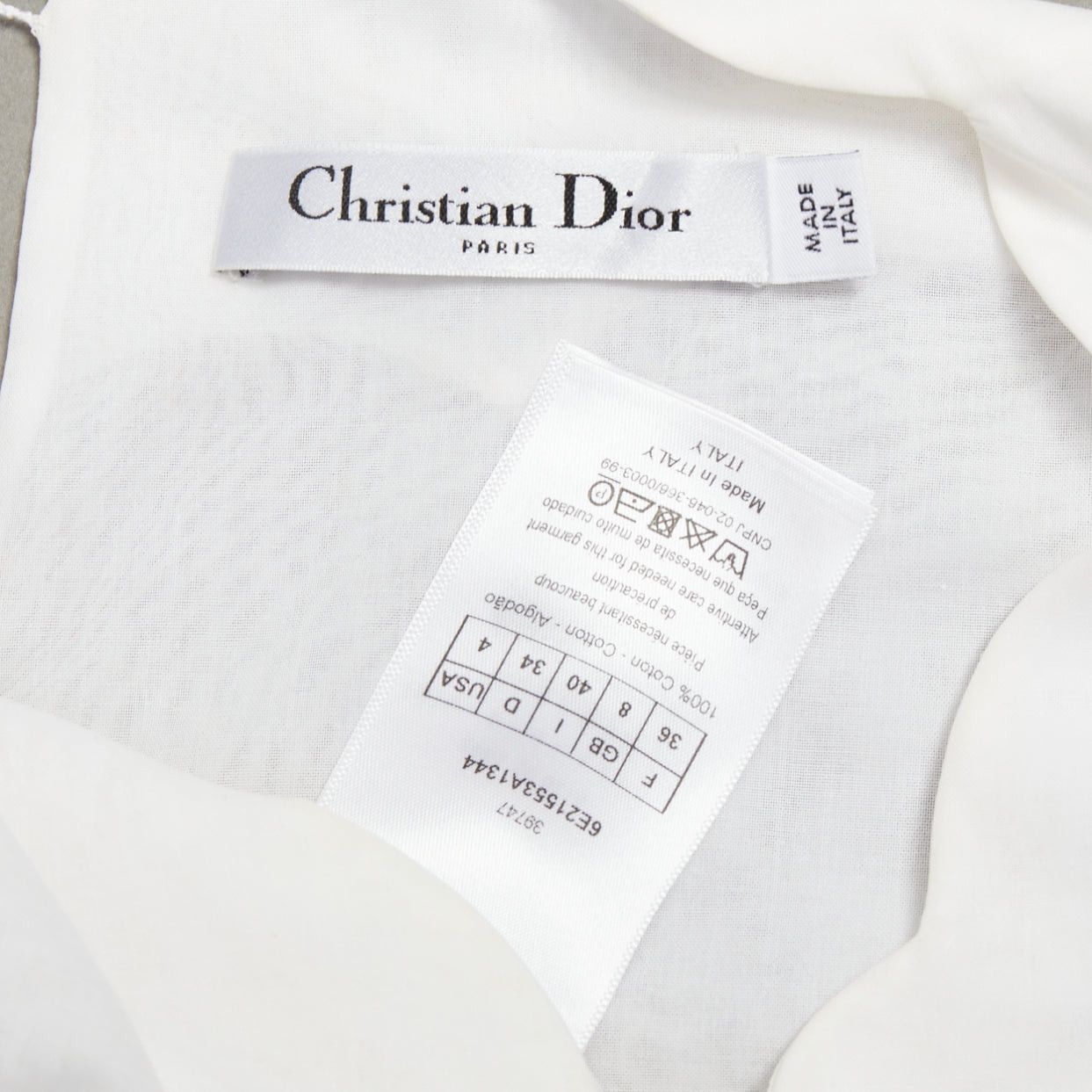 Dior CHRISTIAN DIOR white cotton scalloped collar detail fitted vest shirt FR36 S Size S / US 4 / IT 40 - 8 Thumbnail