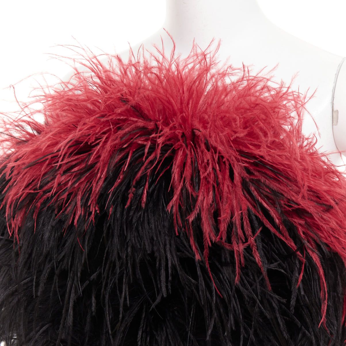 Alexandre Vauthier rare ALEXANDRE VAUTHIER COUTURE SS2022 Runway black red ostrich feather strapless mini dress Size S / US 4 / IT 40 - 7 Thumbnail